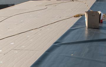disadvantages of Cerrig Man flat roof insulation
